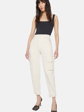 MOTHER The curbside cargo flood Jean. 24